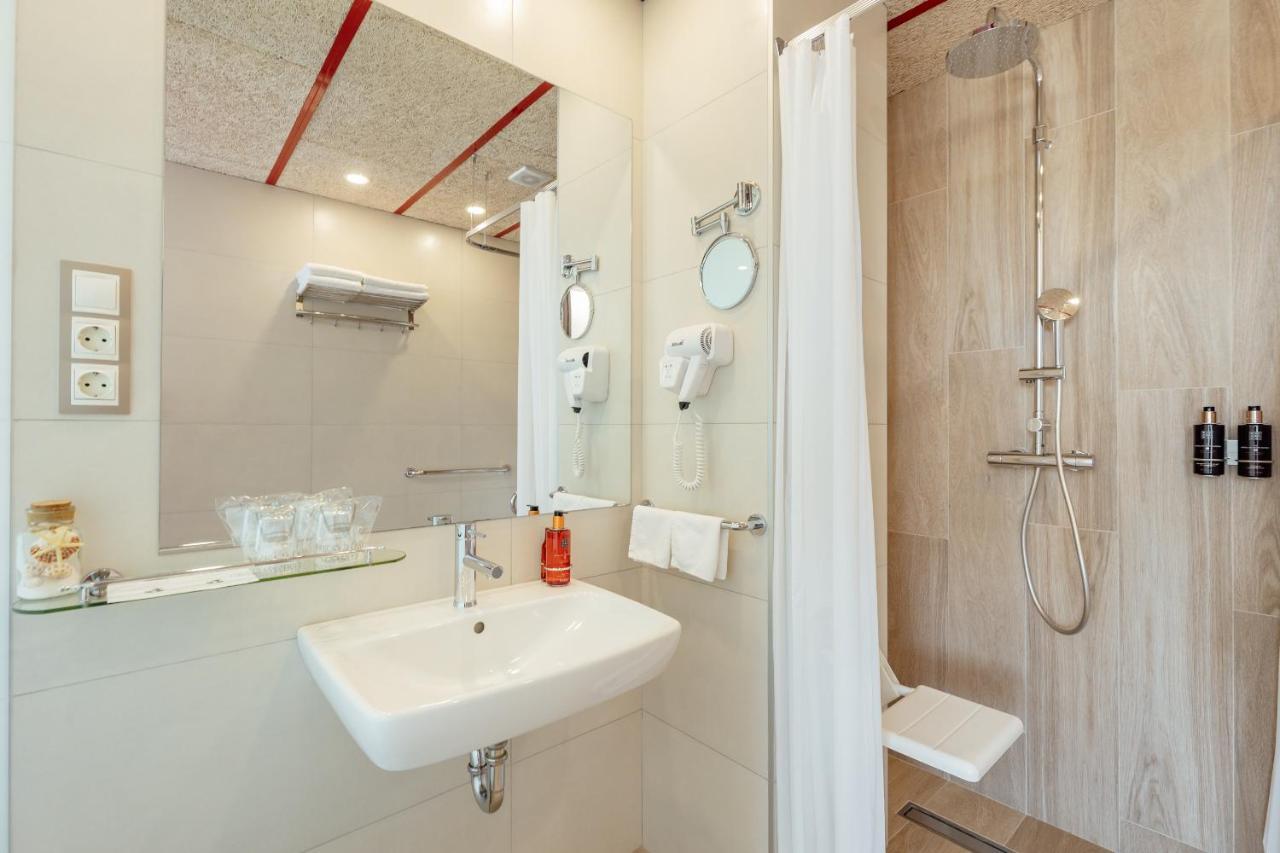 Centar Novi Otel Herceg Novi Dış mekan fotoğraf