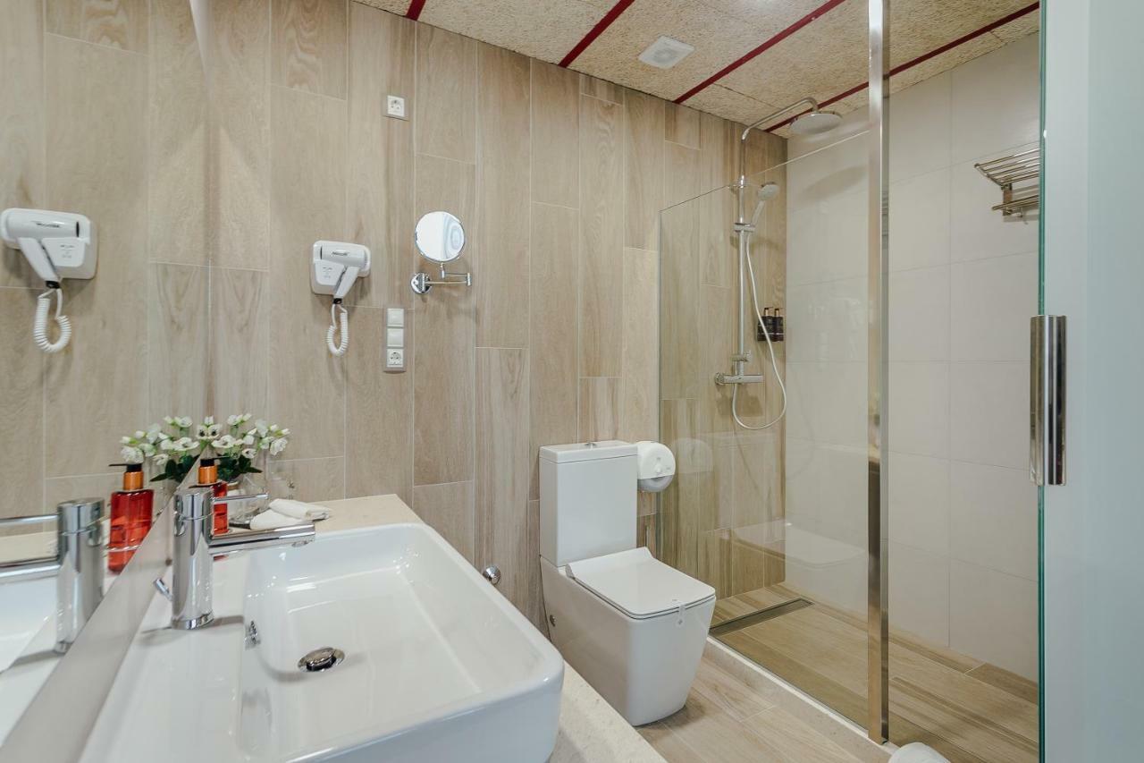 Centar Novi Otel Herceg Novi Dış mekan fotoğraf