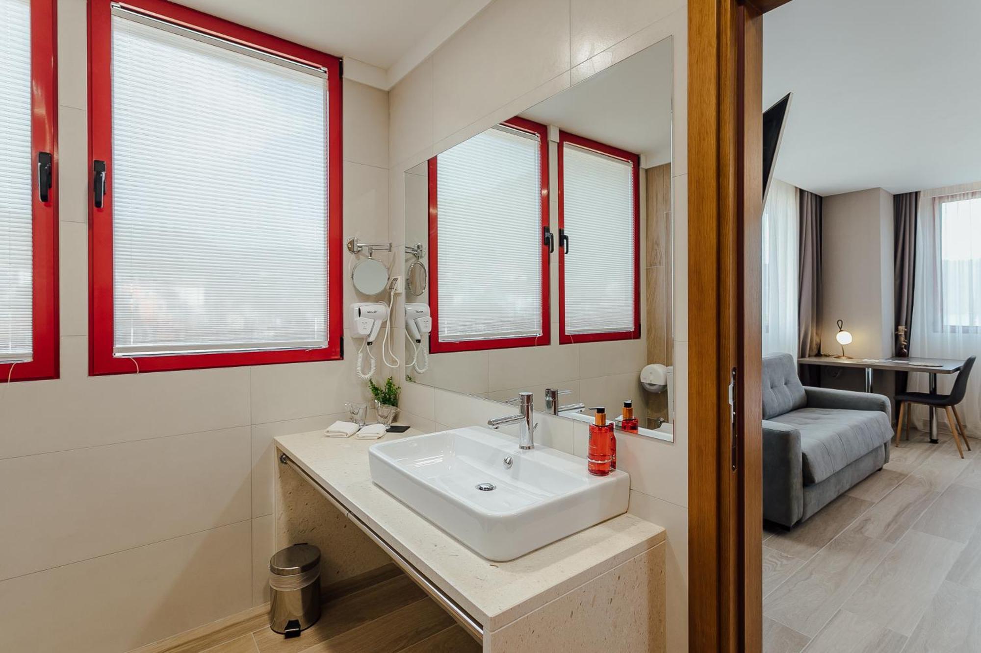 Centar Novi Otel Herceg Novi Dış mekan fotoğraf